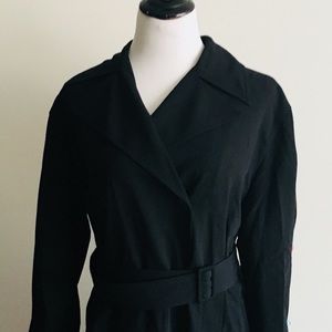 Calvin Klein collection trench coat. Size US 2